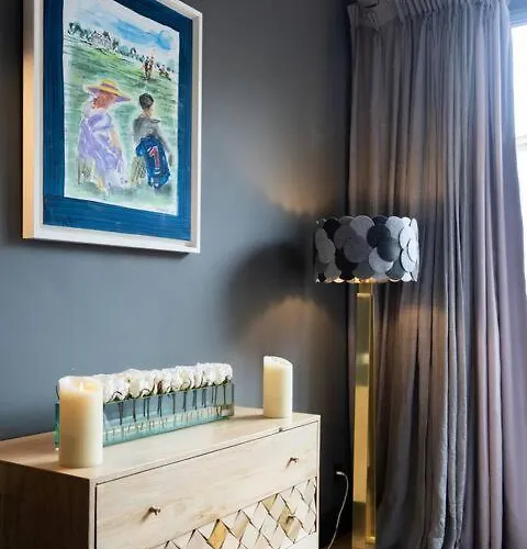 Amazing On Champs-elysées Apartamento París