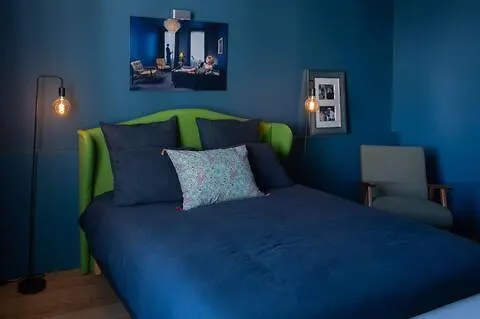 Amazing On Champs-elysées * París