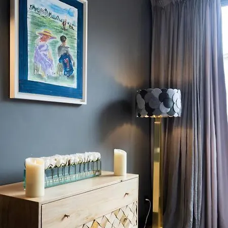 Amazing On Champs-elysees Apartamento Paris