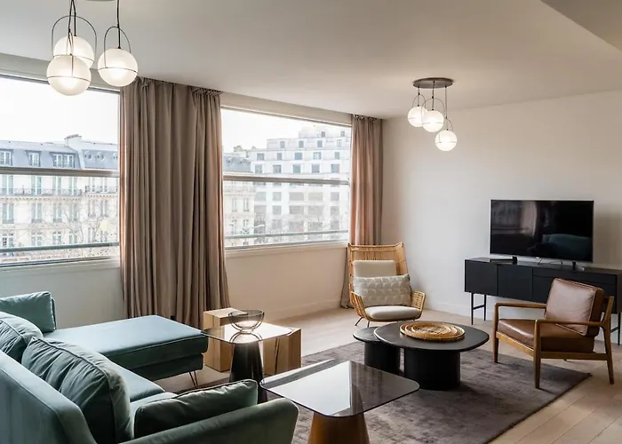 Amazing On Champs-elysées Appartement
